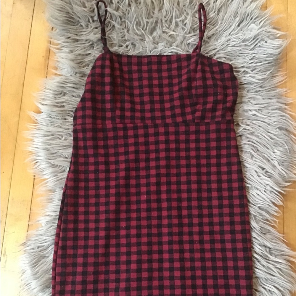 FOREVER21 black and red plaid dress